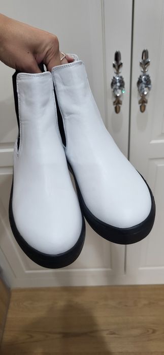 Buty Venezia 38 Botki Skóra naturalna