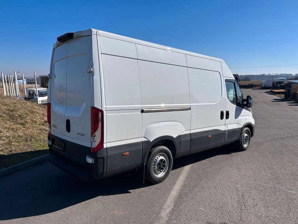 Iveco Daily  35S16 V L Hi-Matic (12m3) - Od ręki !