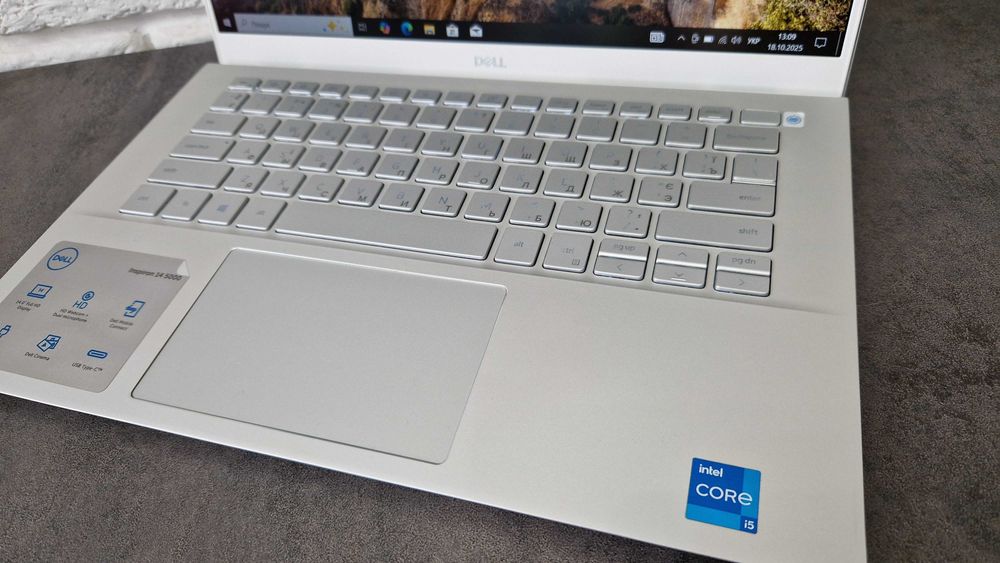 Ноутбук Dell Inspiron 5402  i5-1135G7 / 16 Gb /SSD 512 Gb