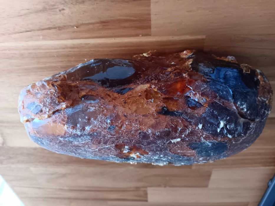 Âmbar báltico bruto