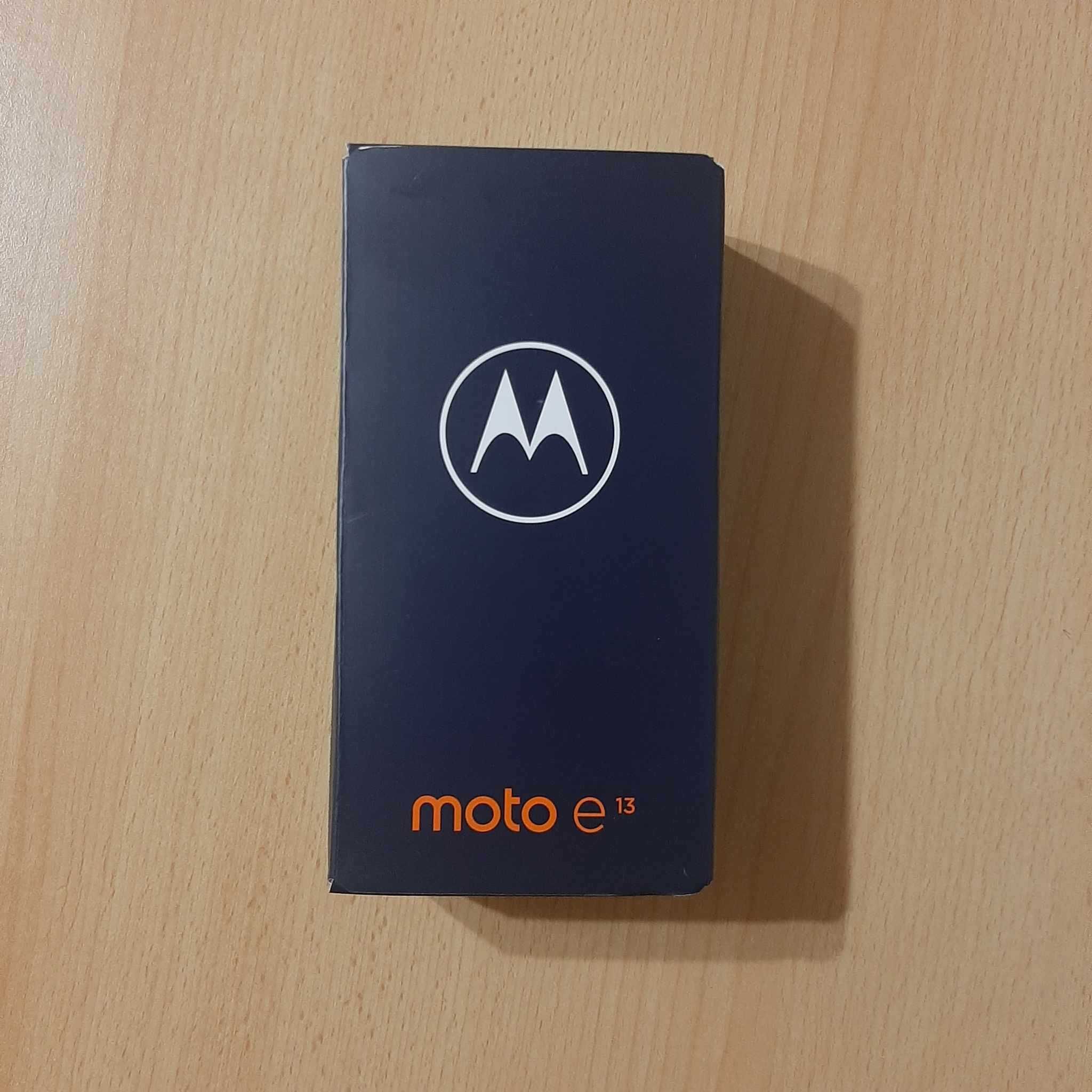 Telefon Motorola Moto E13 XT2345-3 2GB/64GB