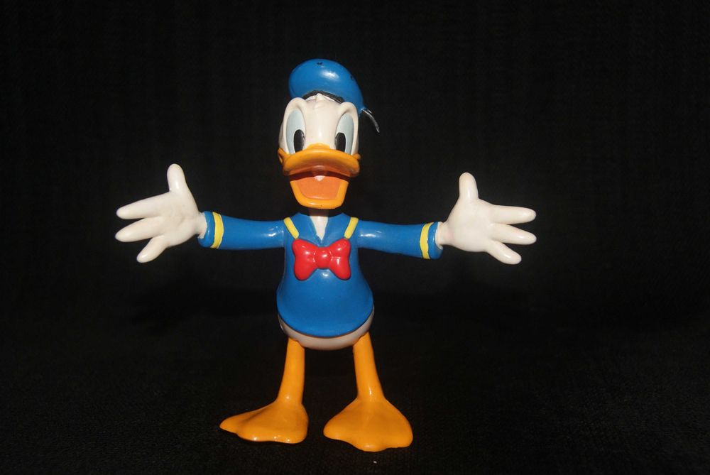 Boneco antigo articulável do Pato Donald