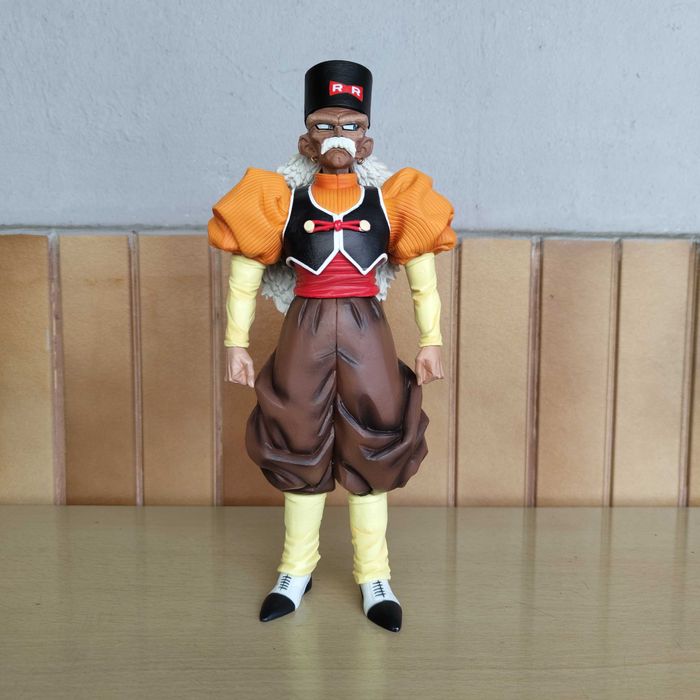 Figura Android 20 Dragon Ball com 25Cm