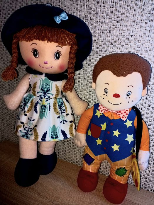 Музичні ляльки лягкотілі