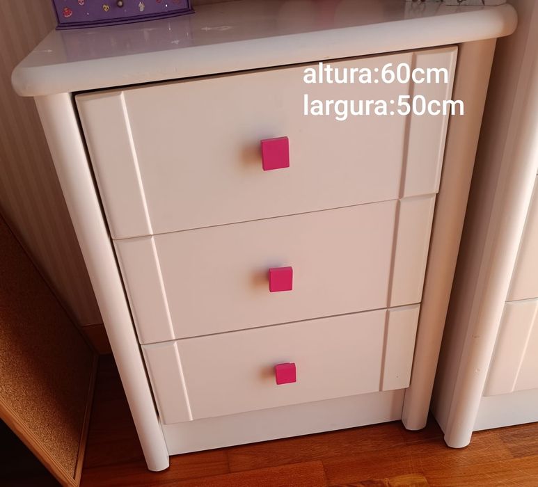 Mobília de quarto (menina)