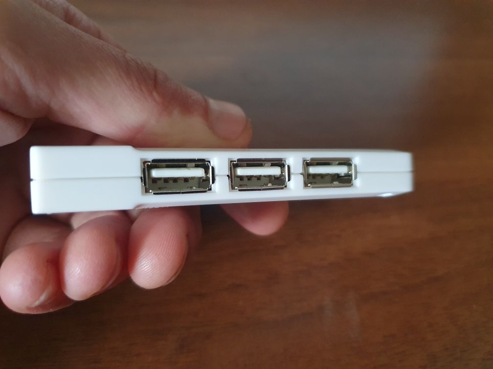 USB-хаб "Ednet, USB 2.0 Hub, 4 Port"