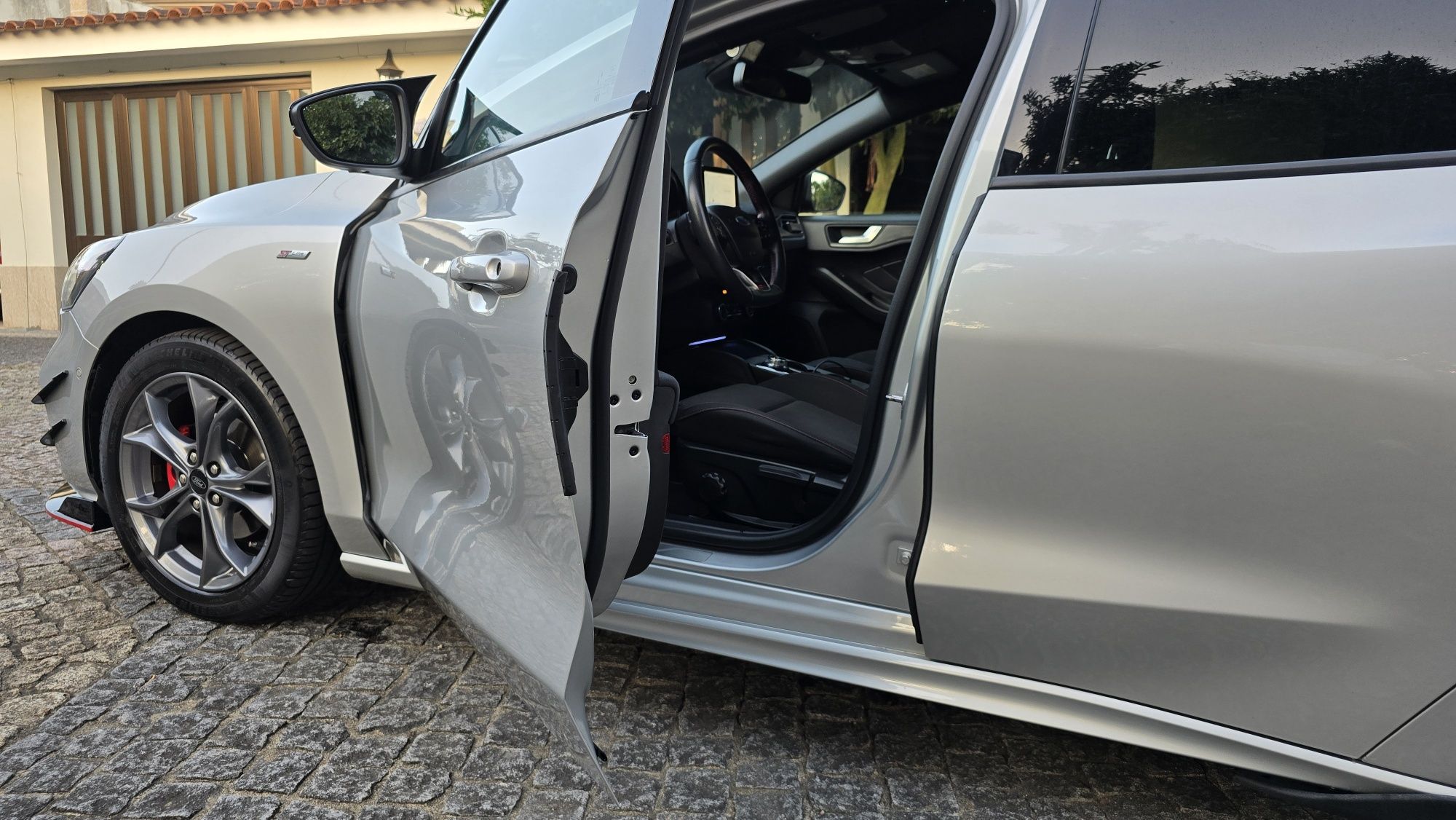 Ford Focus ST-Line 1.0 EcoBoost 125cv Automático  2020