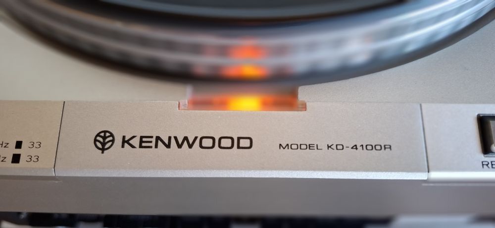 Super gramofon Kenwood KD 4100R.