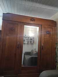 Zabytkowa szafa 3-drzwiowa z lustrem