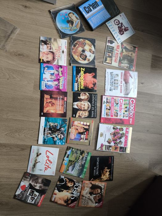 Kolekcja ok. 160 filmów DVD – sensacyjne, dramaty, klasyka – rabaty