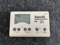 Tuner gitarowy Intelli z wejściem jack