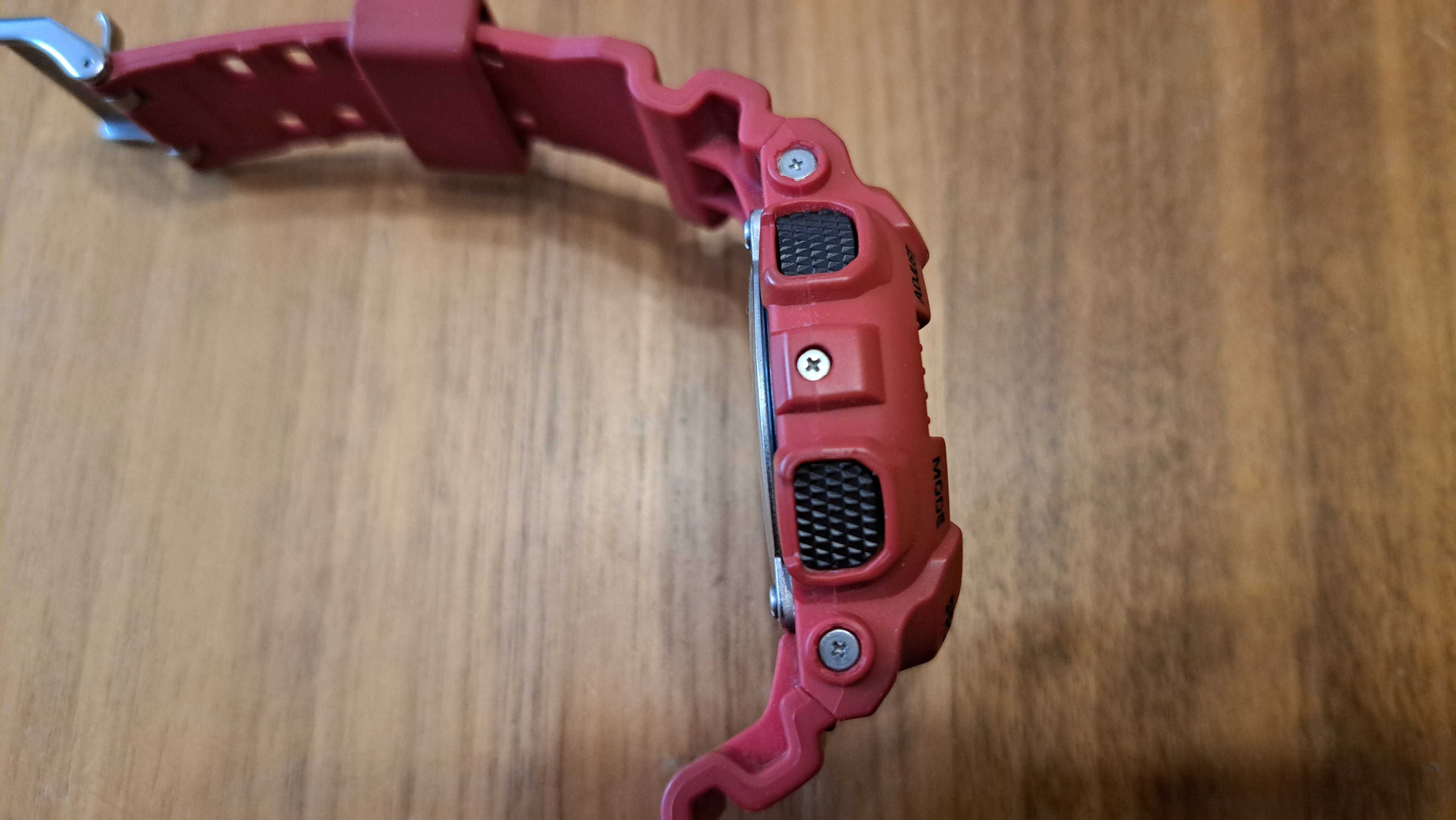 zegarek G-SHOCK GA 100B-4AER
