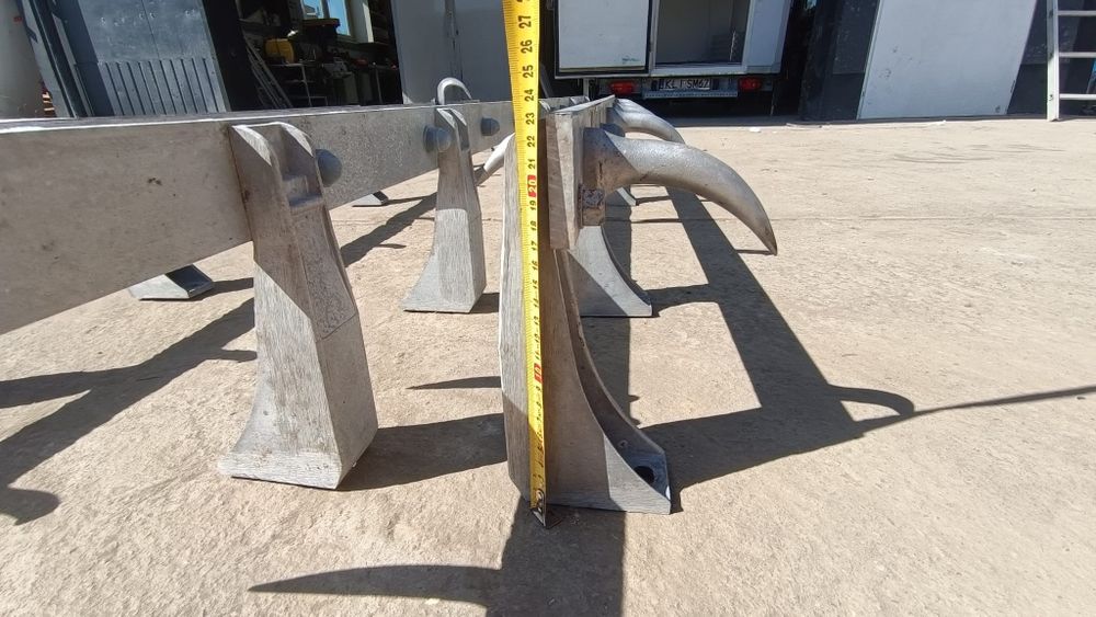 Haki do przewozu półtusz / Haki na Dziki / Hakówka