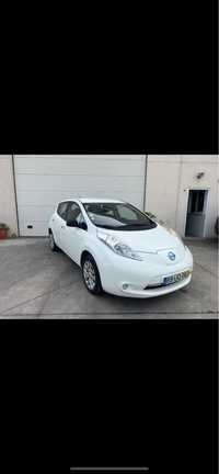 Vendo nissan leaf com baterias próprias em excelente estado