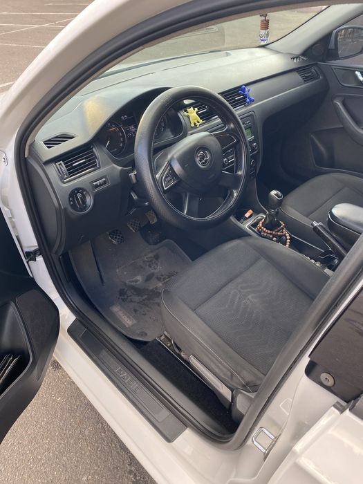 Продам Шкоду Рапид