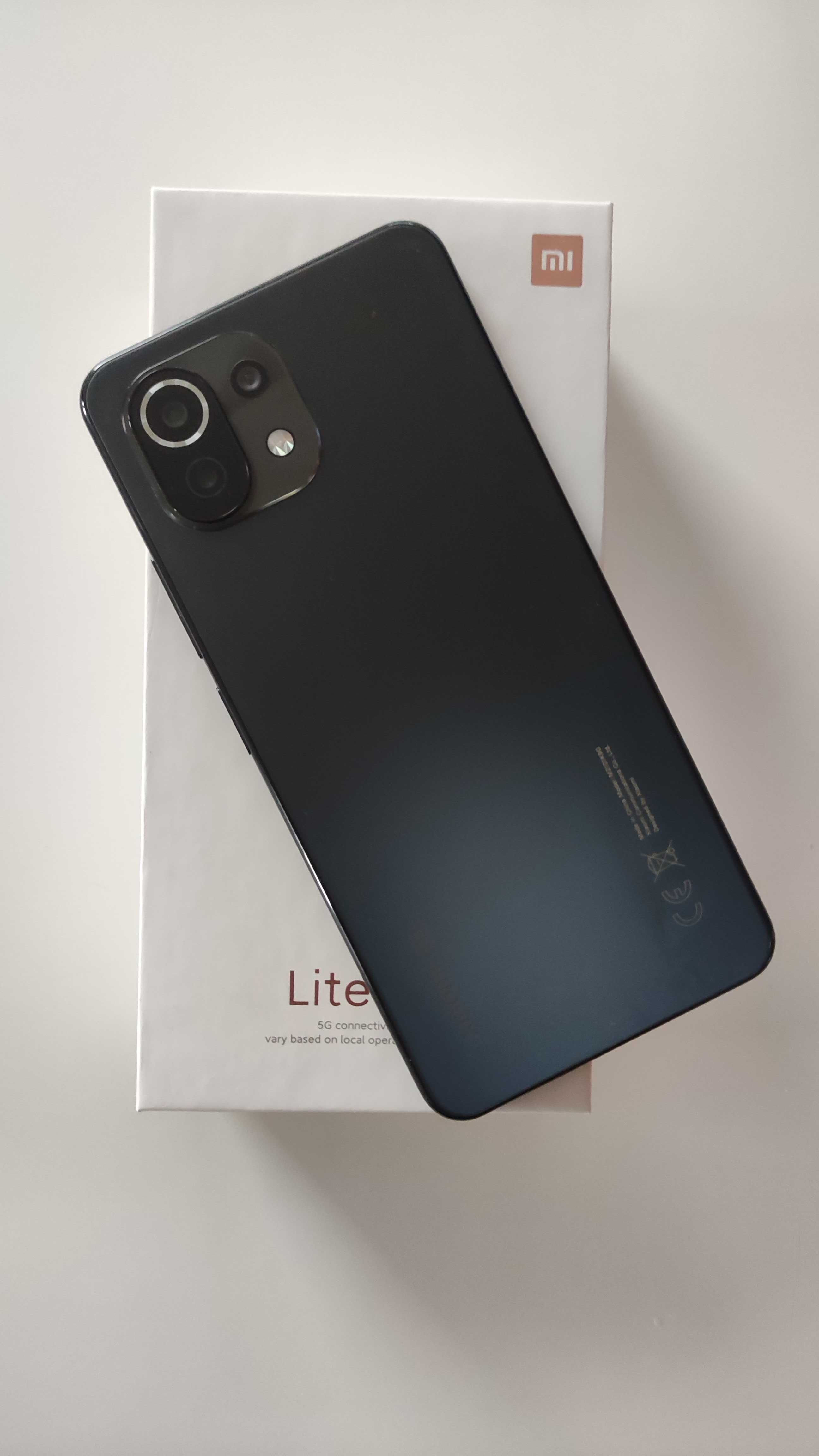 Xiaomi Mi 11 lite 5G 6/128.