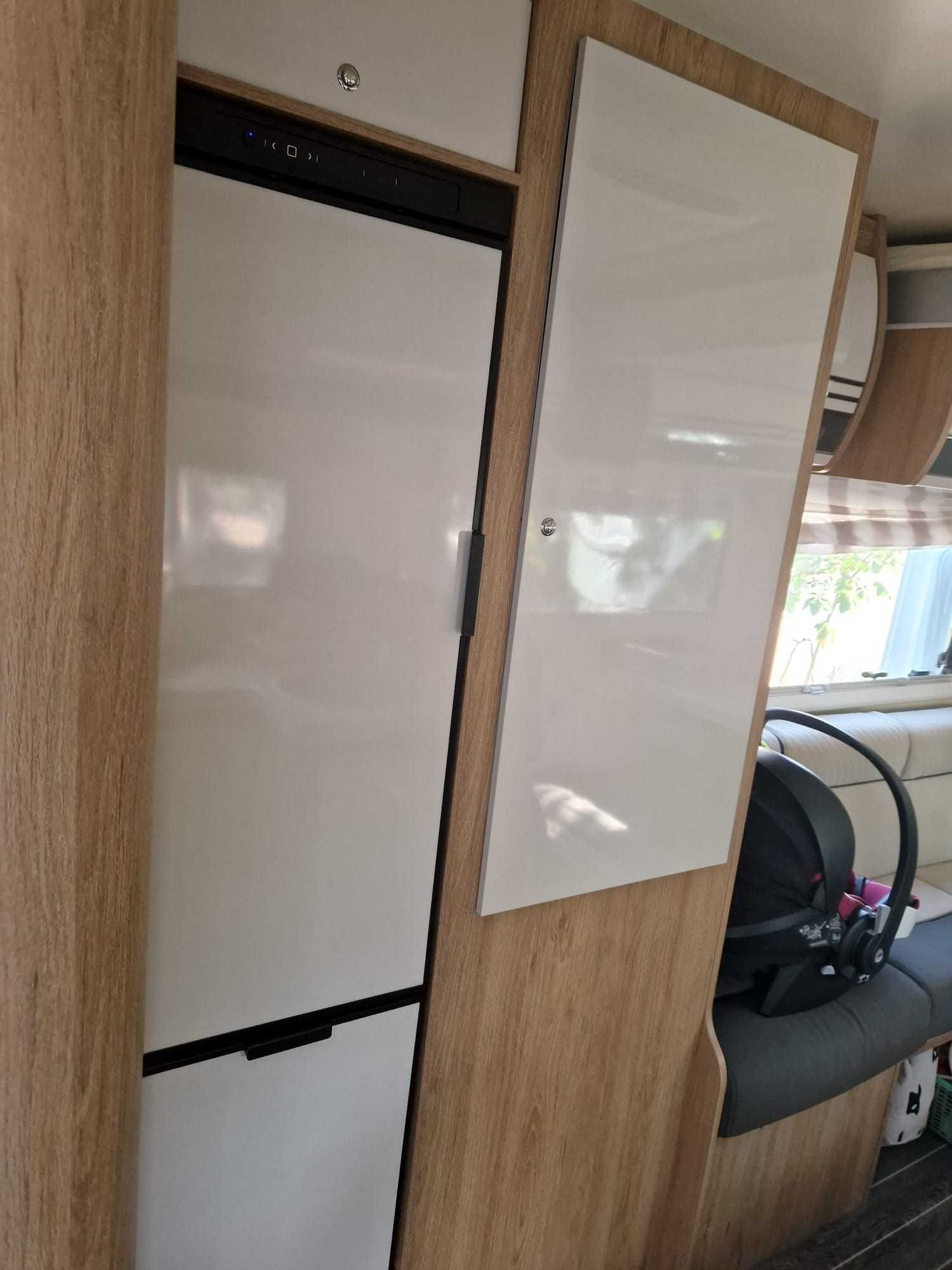 Wynajem kamper 6 osobowy FORD HORON automat Kutno, Płock wypożycz 500