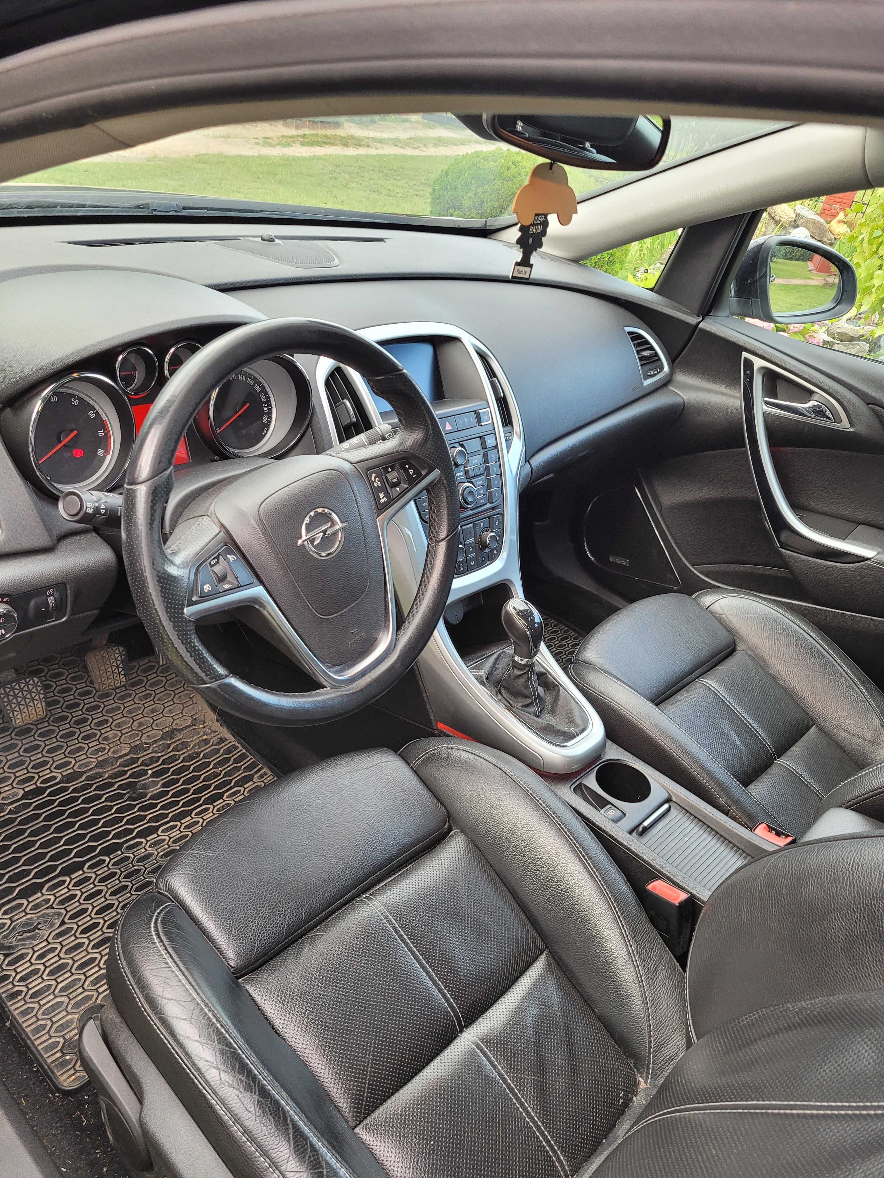 Opel Astra J 1.6 Turbo