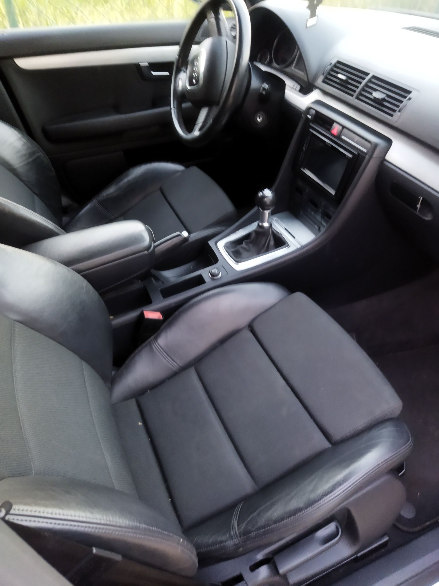 Audi a4b7 2.0tdi 170KM s-line