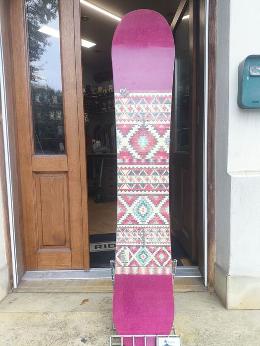 Nitro Spell 151cm deska snowboardowa