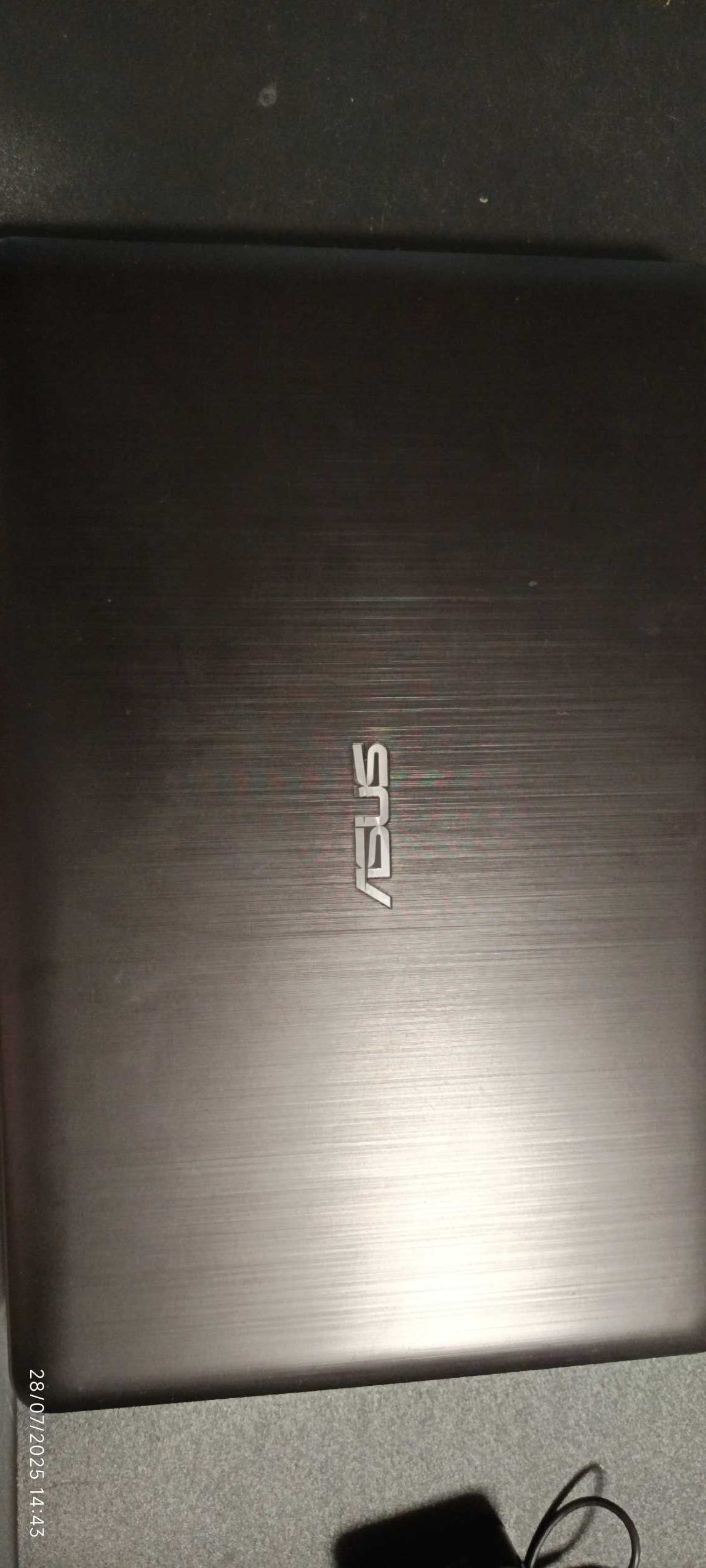 PC portátil ASUS A540L, com disco SSD