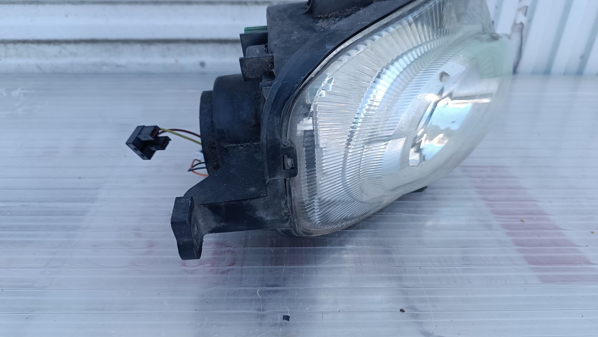 Vendo farol de nevoeiro direito de Fiat 500 ano 2015/20