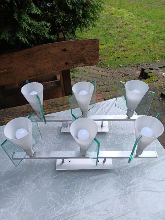 Dwa żyrandole, do kuchni lub salonu