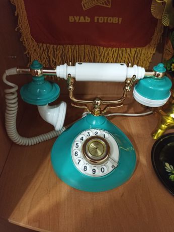 Ретро телефон УФА-82 СССР