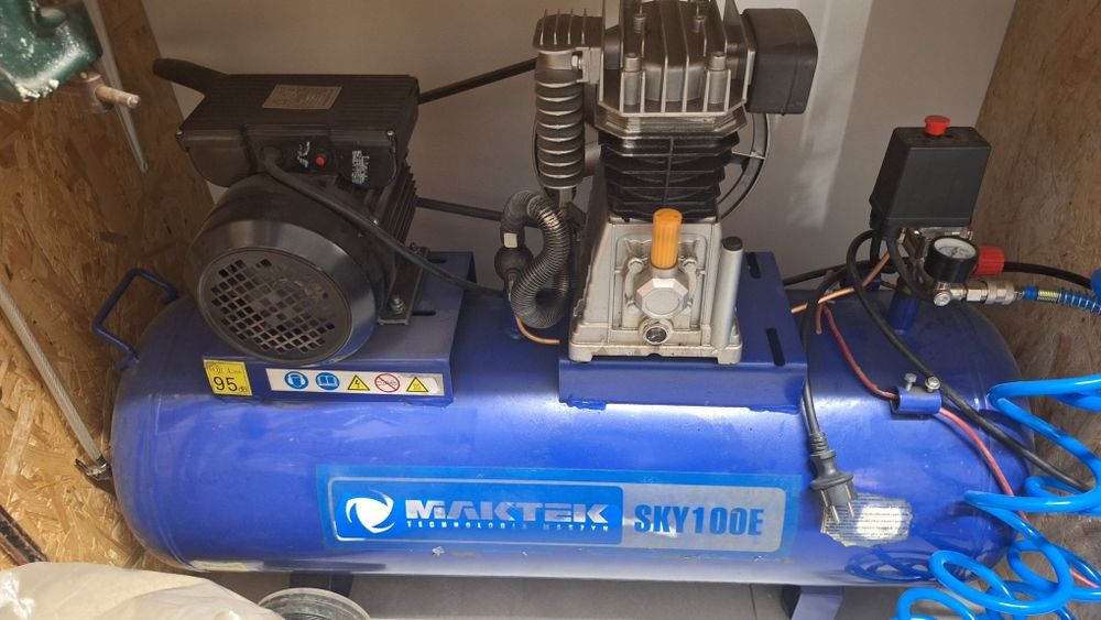 Kompresor Sprężarka 100l