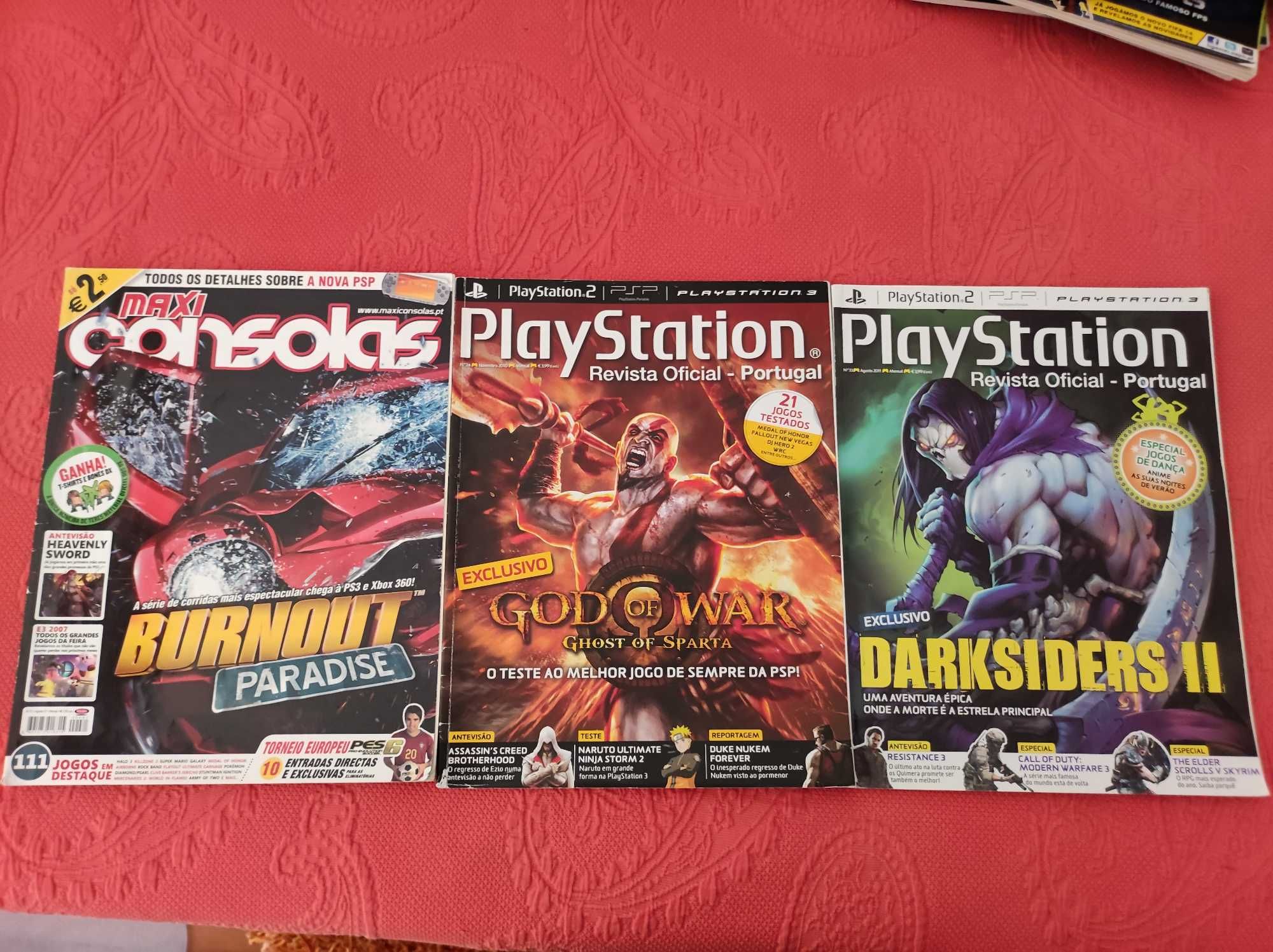 Revistas Gaming da Playstation e outros