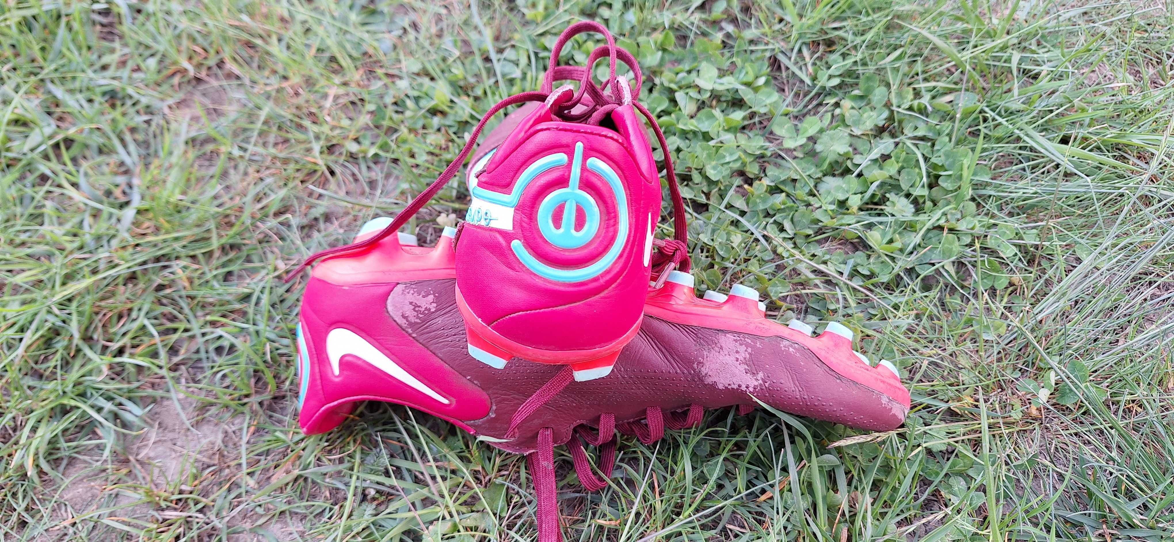 buty do gry w piłkę nożną