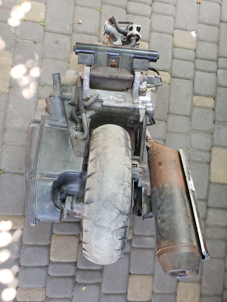Двигун,мотор Suzuki Burgman AN 150, Skywave
