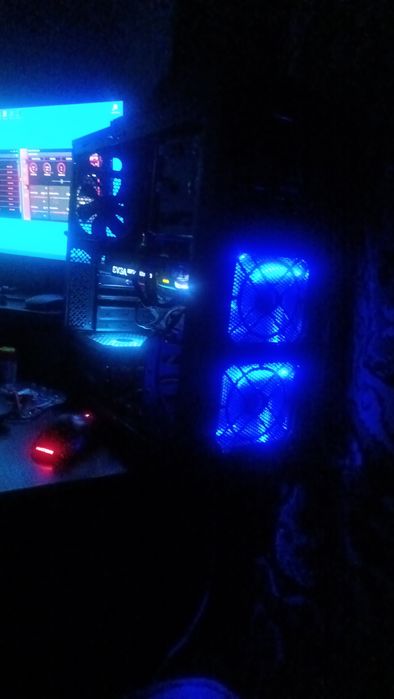 Корпус системний блок комп'ютера 3 кулера все рідне