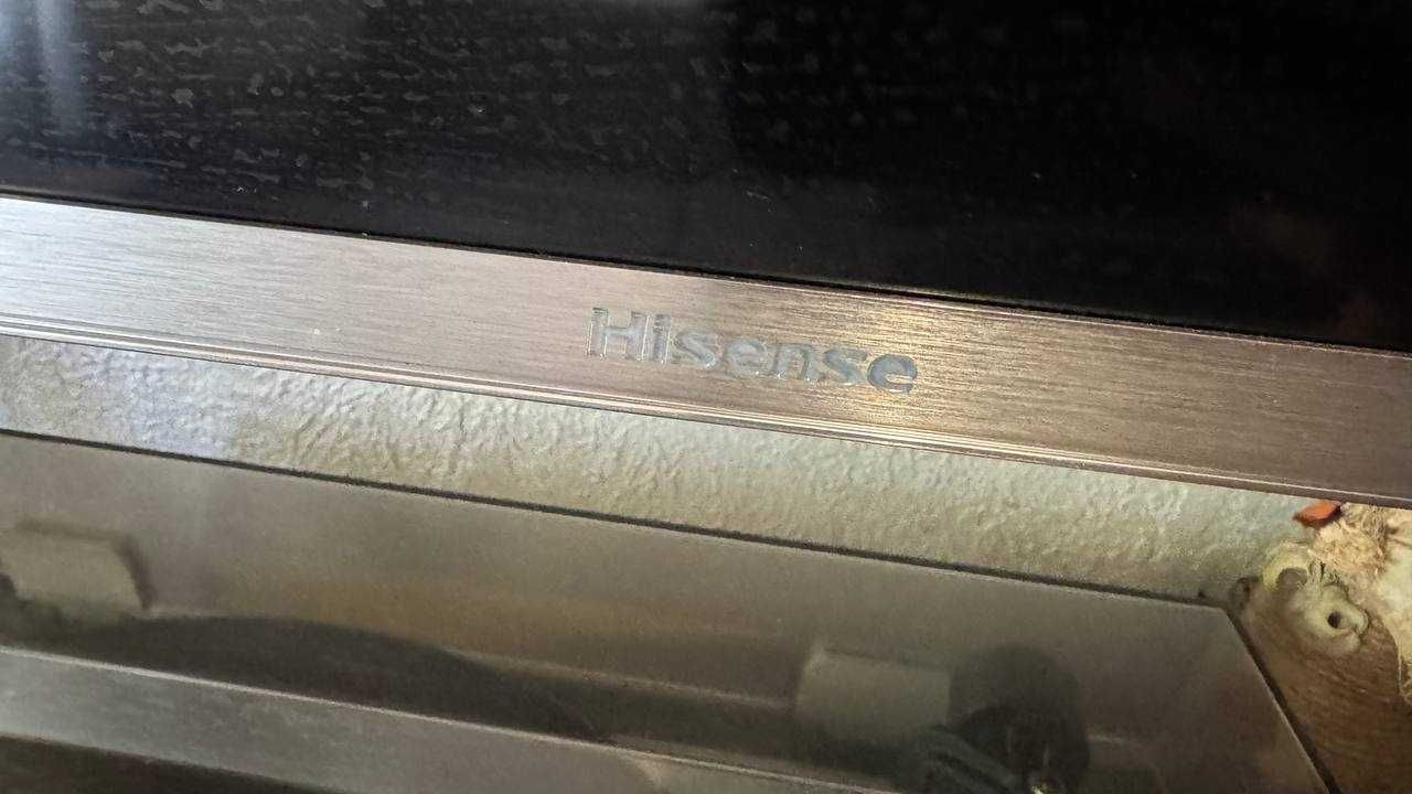 Продам Телевізор Hisense 55M7030UWG