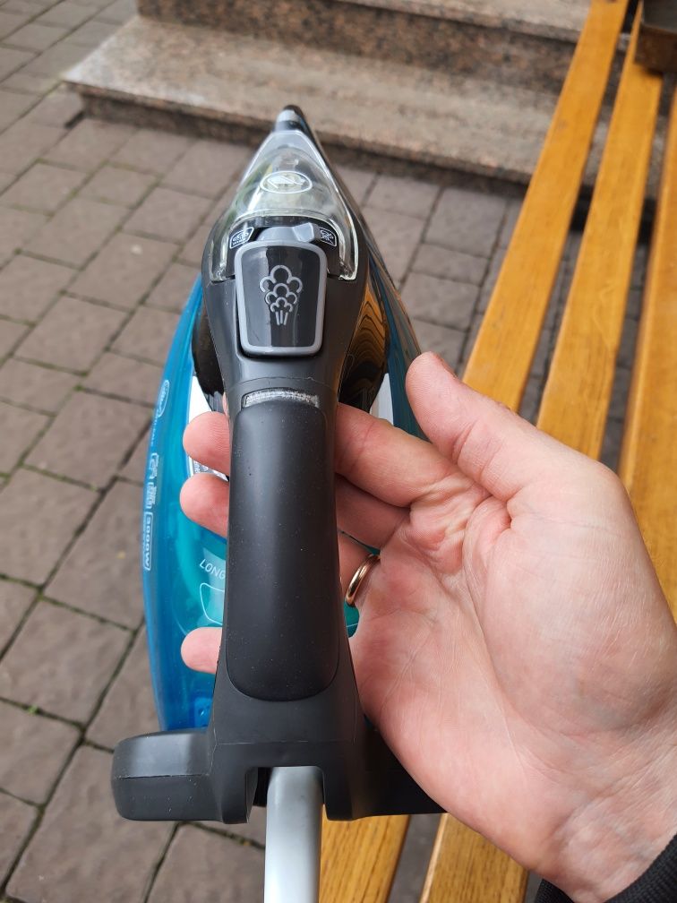 Парова праска Tefal ULTIMATE ANTI-CALC FV9785