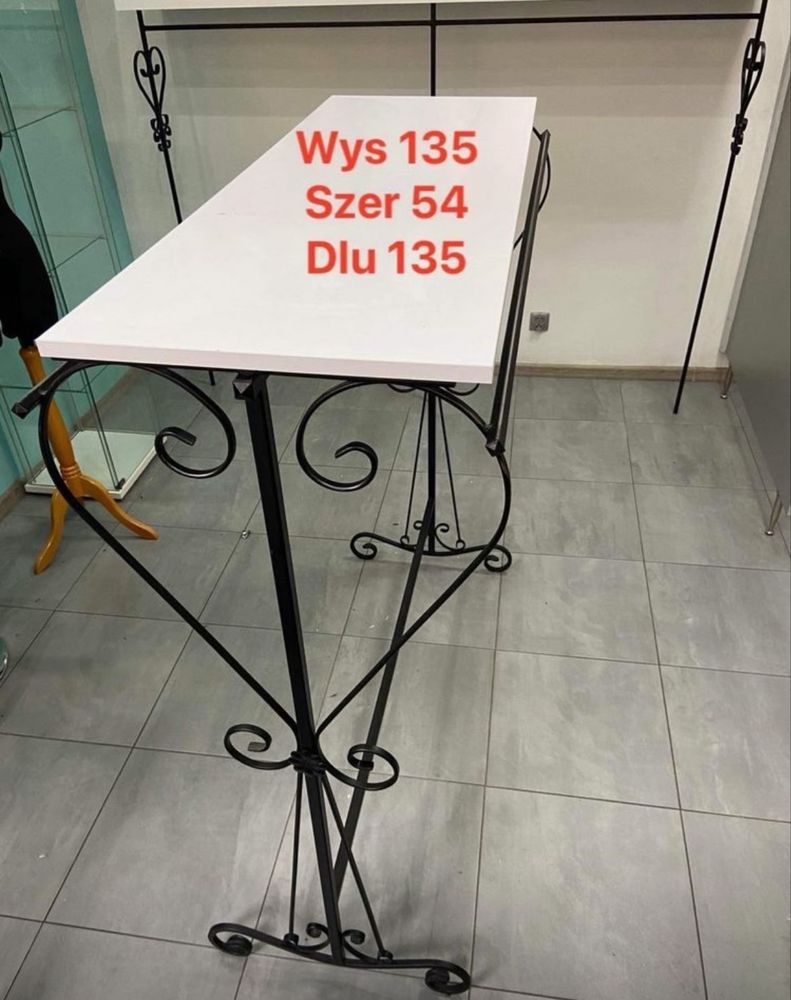 Sprzedam zestaw mebli kutych do sklepu / garderoby