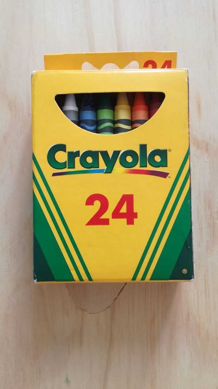 24 Lápis de Cera Novos Crayola