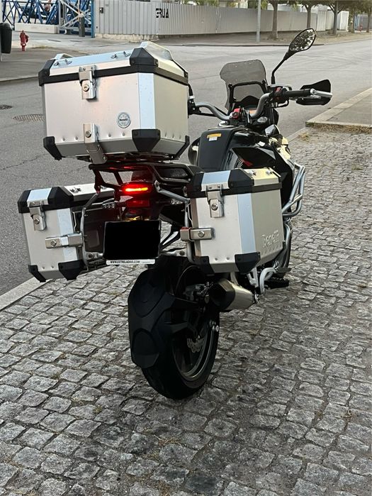 Benelli TRK 251 – 2021 – 12.000 km
