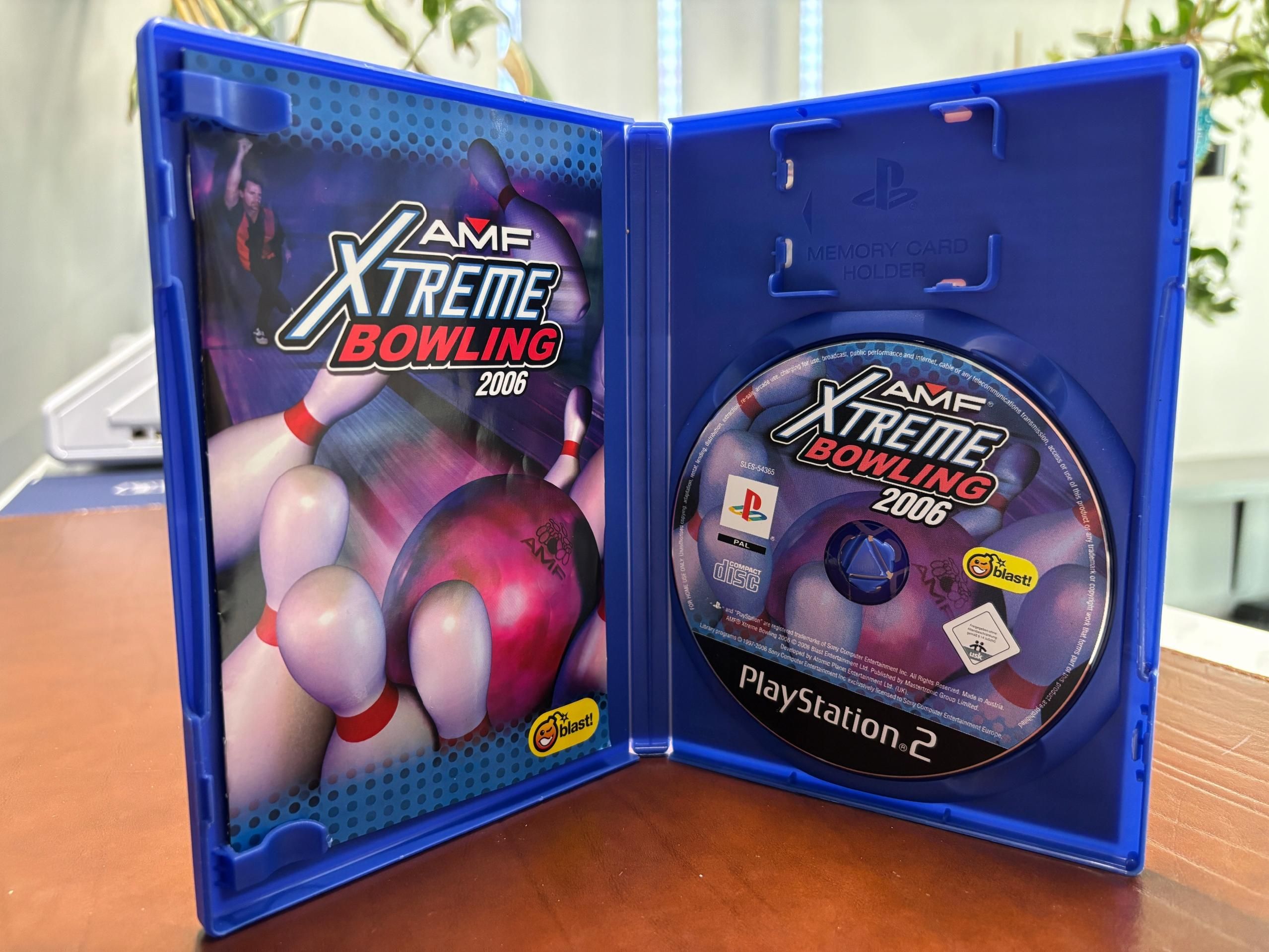PS2 AMF Xtreme Bowling 2006