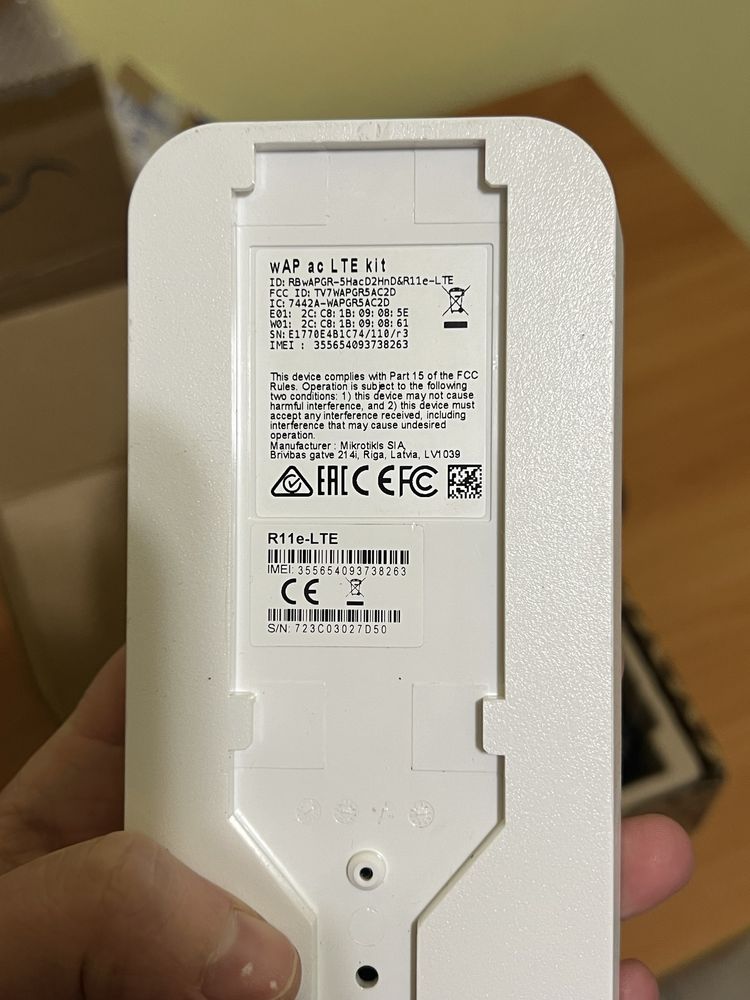 MikroTik WAP AC LTE Kit 2*1G 4*ядра (RBwAPGR-5HacD2HnD&R11e-LTE)