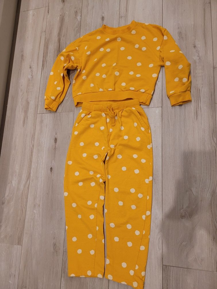 Dres bluza i spodnie Sinsay