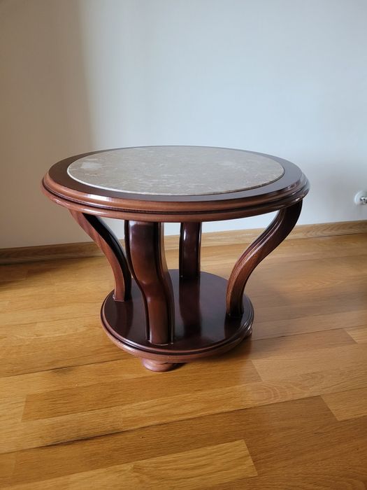 Mesa centro em madeira