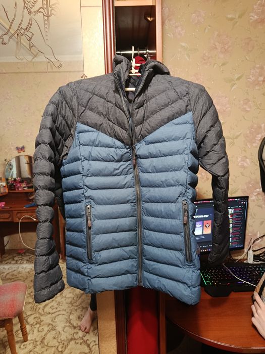 Чоловіча осіння куртка