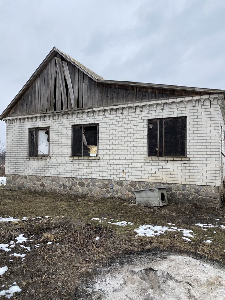 Продам недобудований будинок