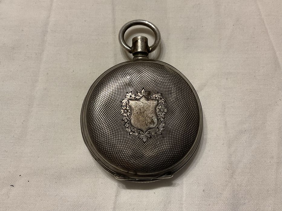 Caixa em prata para relogio de bolso