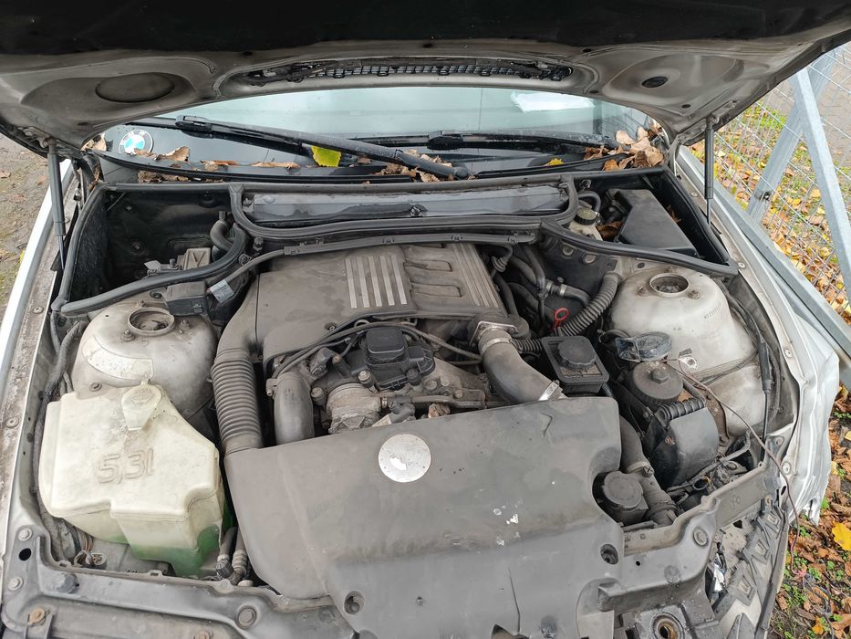 BMW E46 320D silnik skrzynia pompa drzwi  felgi i inne