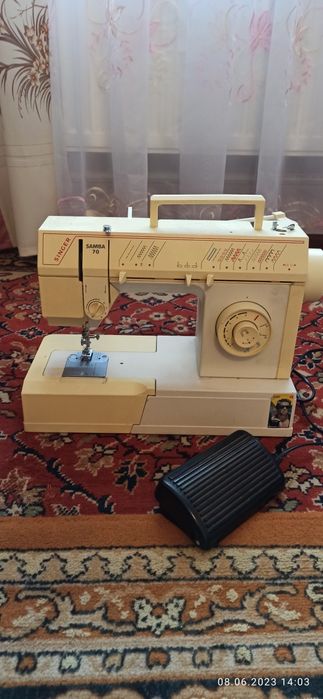 Швейна машинка Зінгер