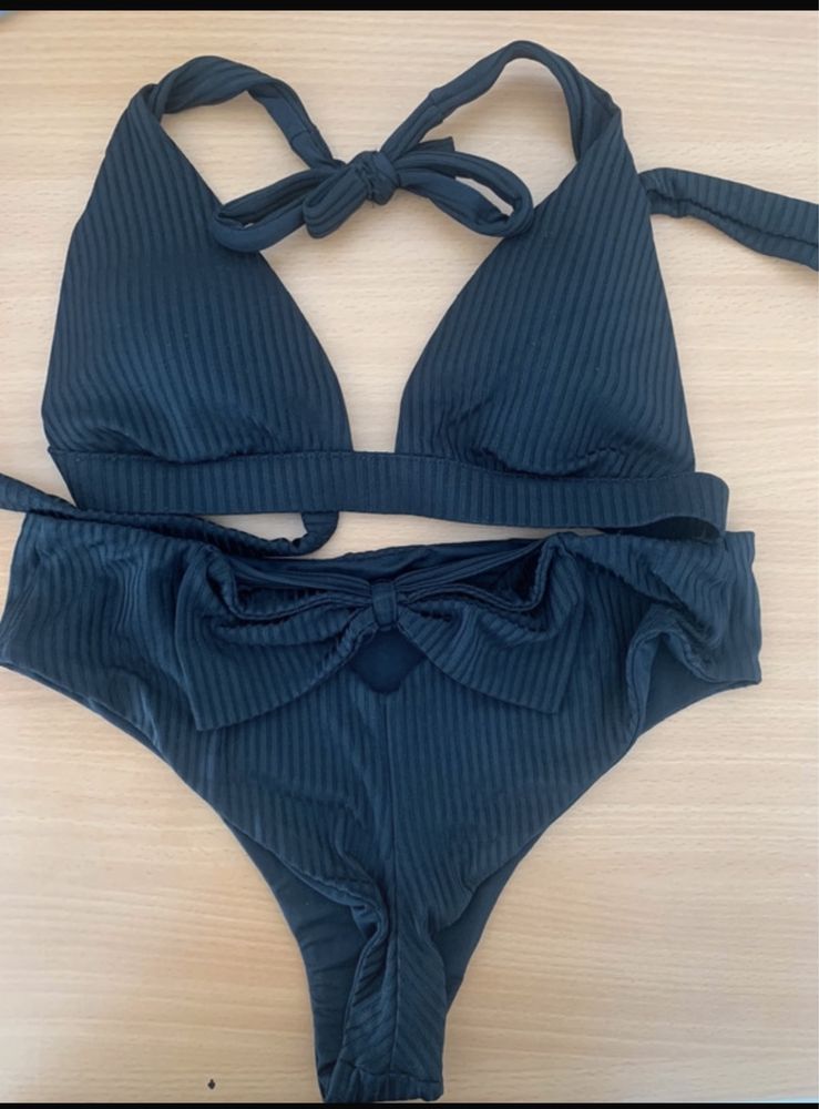 Bikini preto calzedonia modelo Parigi