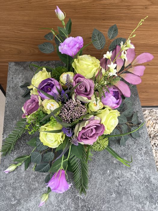 Wiązanka Róże Eustoma Premium