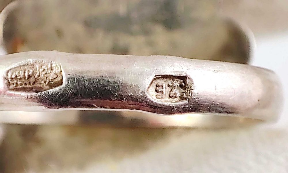 Серебряный набор с ониксом:серьги+кольцо. Сделано в СССР. 925 "Звезда"